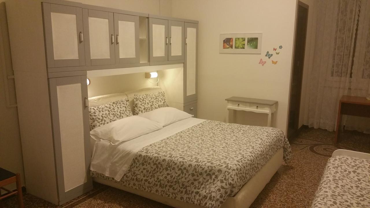 Bed and Breakfast Argentina House Генуя Екстер'єр фото